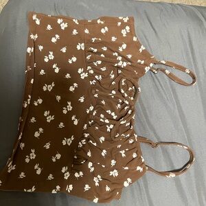 Hollister Brown Floral Crop Top